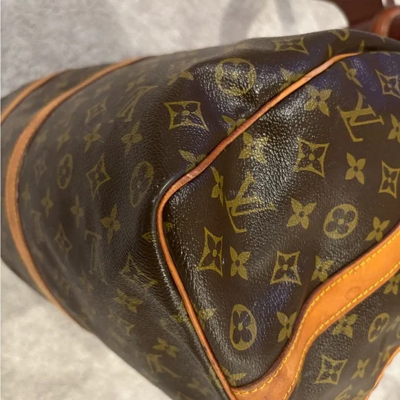 Auth Louis Vuitton Keepall 50 Monogram Travel Bag - Picture 8 of 16